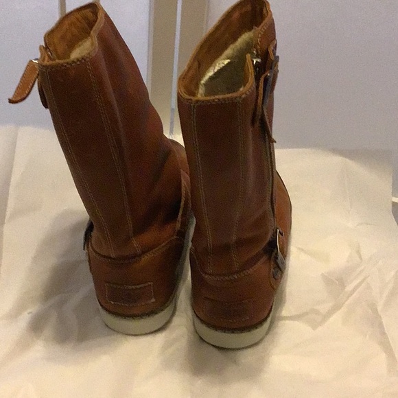 Ugg leather boots - Picture 4 of 5